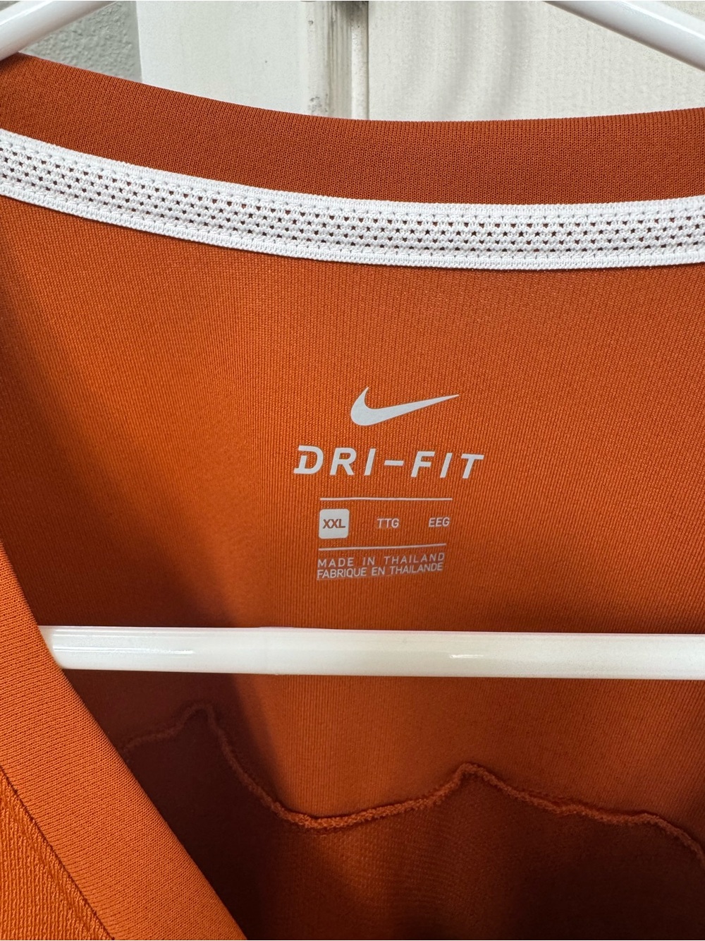 Nike Men’s Dri-Fit Texas Longhorns pullover